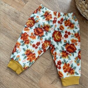 0-3m Floral Fleece baby girl pants